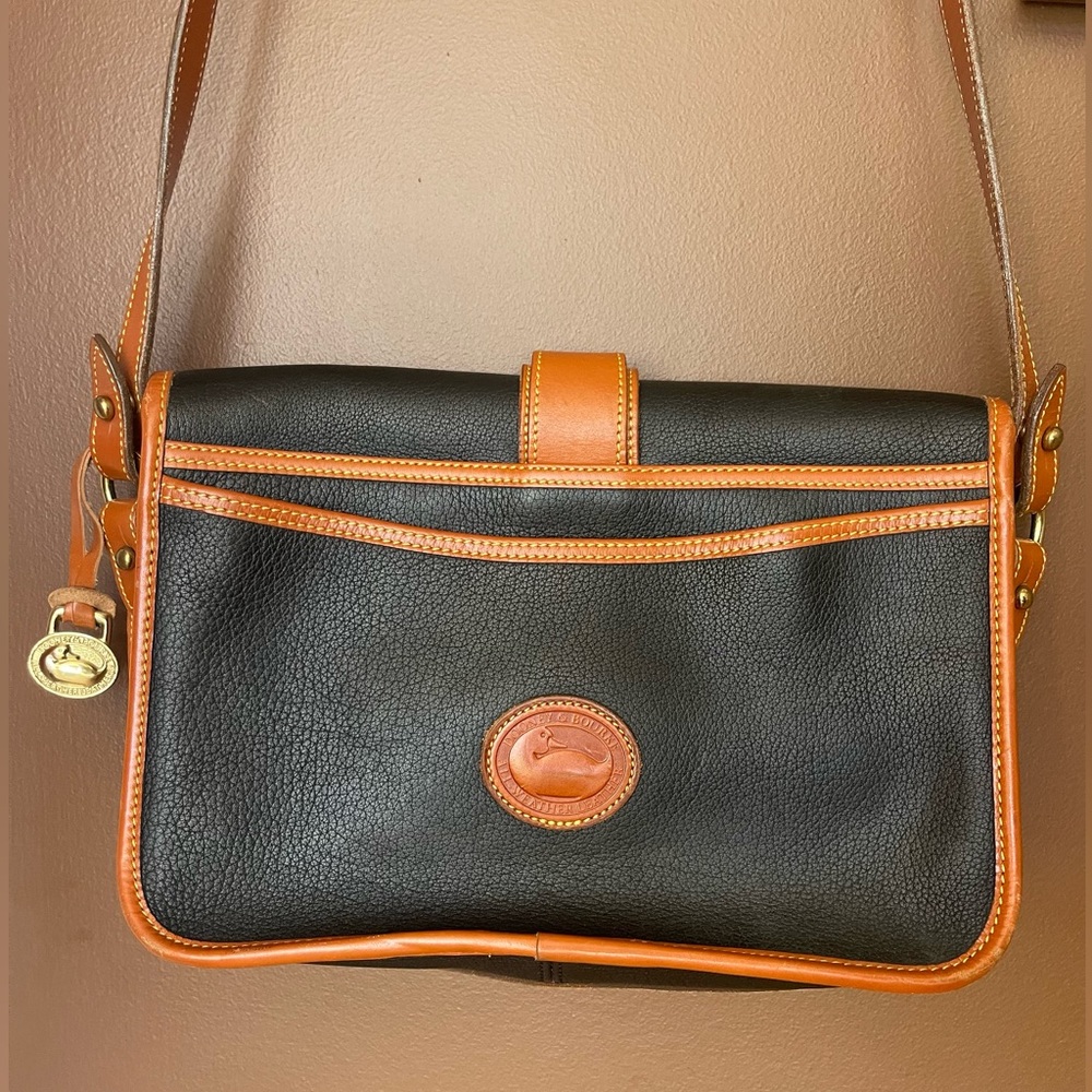 Dooney & Bourke Purse